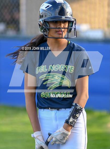 Thumbnail 1 in Del Norte @ Mira Mesa photogallery.