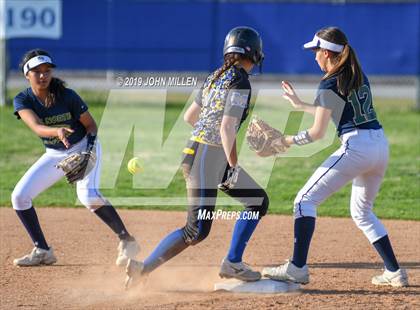 Thumbnail 1 in Del Norte @ Mira Mesa photogallery.