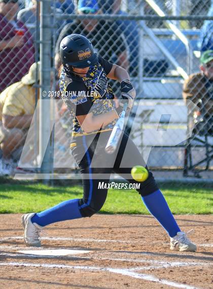 Thumbnail 3 in Del Norte @ Mira Mesa photogallery.