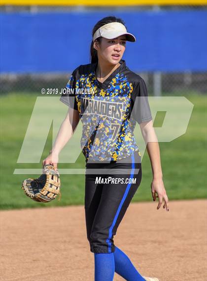 Thumbnail 1 in Del Norte @ Mira Mesa photogallery.