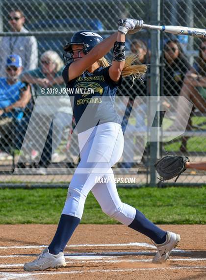 Thumbnail 3 in Del Norte @ Mira Mesa photogallery.