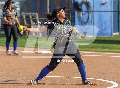 Thumbnail 1 in Del Norte @ Mira Mesa photogallery.