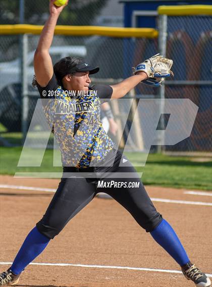 Thumbnail 3 in Del Norte @ Mira Mesa photogallery.