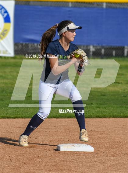 Thumbnail 1 in Del Norte @ Mira Mesa photogallery.