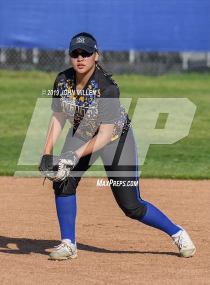 Thumbnail 1 in Del Norte @ Mira Mesa photogallery.