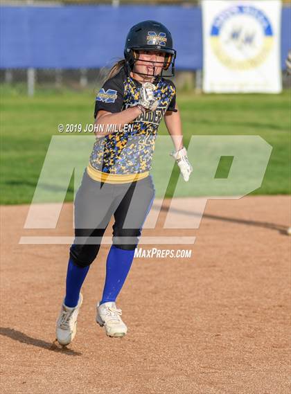 Thumbnail 1 in Del Norte @ Mira Mesa photogallery.