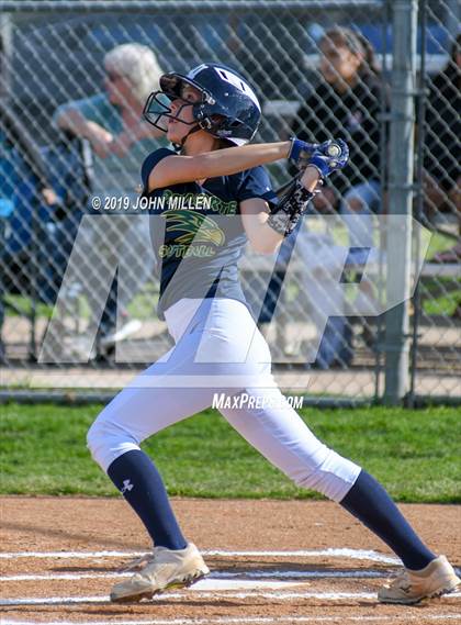 Thumbnail 1 in Del Norte @ Mira Mesa photogallery.