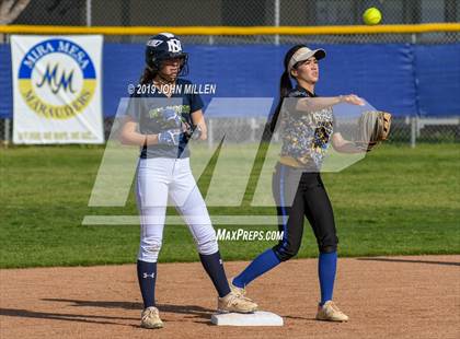 Thumbnail 1 in Del Norte @ Mira Mesa photogallery.