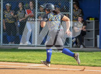 Thumbnail 1 in Del Norte @ Mira Mesa photogallery.