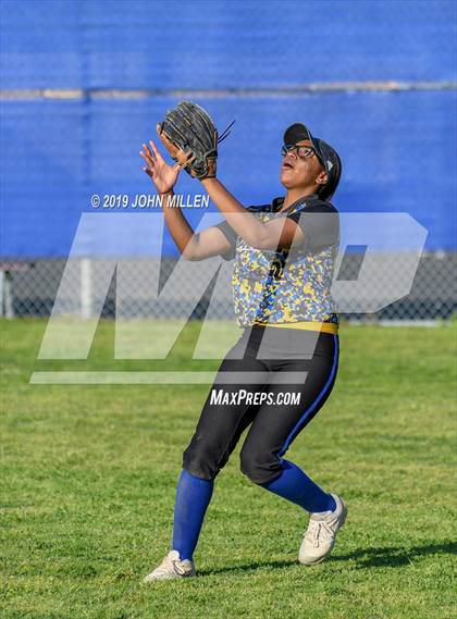 Thumbnail 1 in Del Norte @ Mira Mesa photogallery.