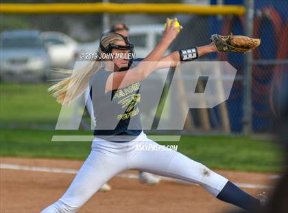 Thumbnail 1 in Del Norte @ Mira Mesa photogallery.