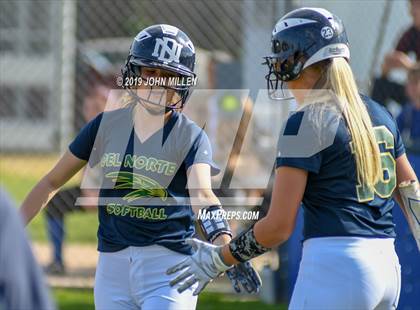 Thumbnail 1 in Del Norte @ Mira Mesa photogallery.