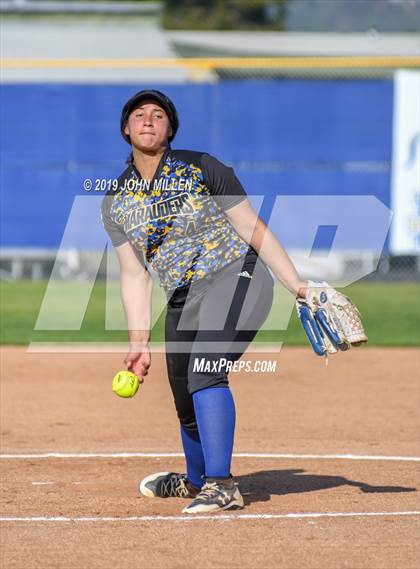 Thumbnail 3 in Del Norte @ Mira Mesa photogallery.