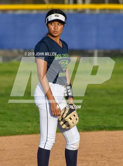 Thumbnail 3 in Del Norte @ Mira Mesa photogallery.