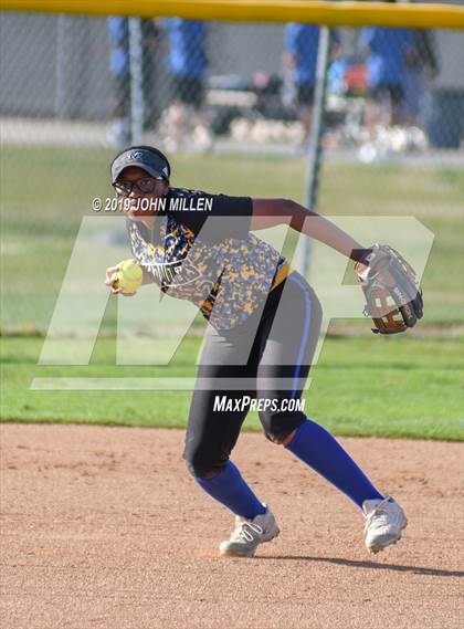 Thumbnail 1 in Del Norte @ Mira Mesa photogallery.