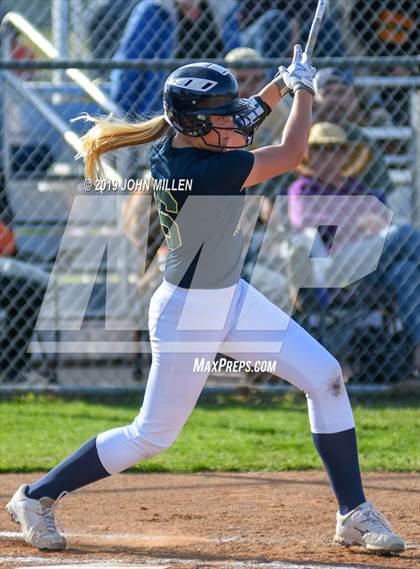 Thumbnail 1 in Del Norte @ Mira Mesa photogallery.