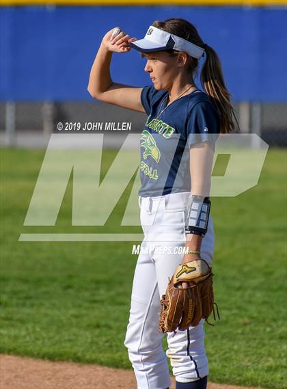 Thumbnail 3 in Del Norte @ Mira Mesa photogallery.