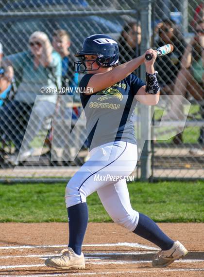 Thumbnail 3 in Del Norte @ Mira Mesa photogallery.