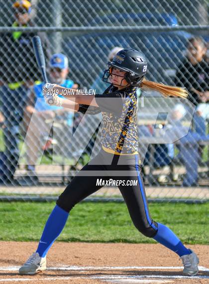 Thumbnail 1 in Del Norte @ Mira Mesa photogallery.
