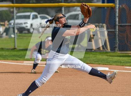 Thumbnail 1 in Del Norte @ Mira Mesa photogallery.