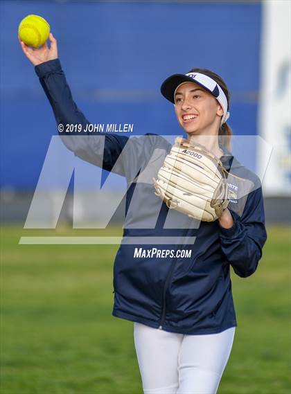 Thumbnail 1 in Del Norte @ Mira Mesa photogallery.