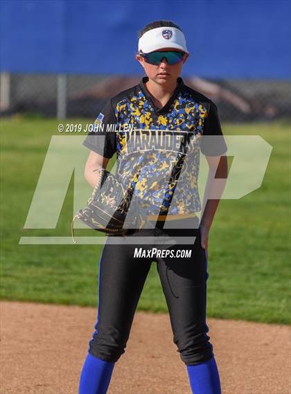 Thumbnail 1 in Del Norte @ Mira Mesa photogallery.