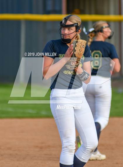 Thumbnail 2 in Del Norte @ Mira Mesa photogallery.
