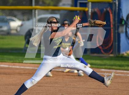 Thumbnail 2 in Del Norte @ Mira Mesa photogallery.