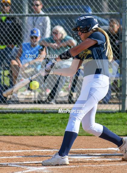 Thumbnail 1 in Del Norte @ Mira Mesa photogallery.