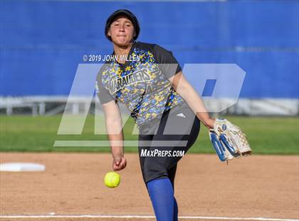 Thumbnail 2 in Del Norte @ Mira Mesa photogallery.