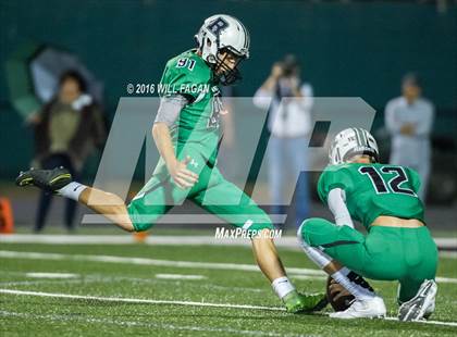 Thumbnail 3 in Lassiter @ Roswell photogallery.