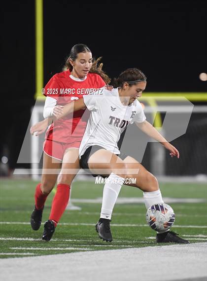 Thumbnail 3 in Troy vs. Mater Dei (CIF-SS Division 1 Final) photogallery.