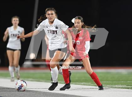 Thumbnail 3 in Troy vs. Mater Dei (CIF-SS Division 1 Final) photogallery.