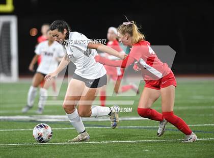 Thumbnail 2 in Troy vs. Mater Dei (CIF-SS Division 1 Final) photogallery.