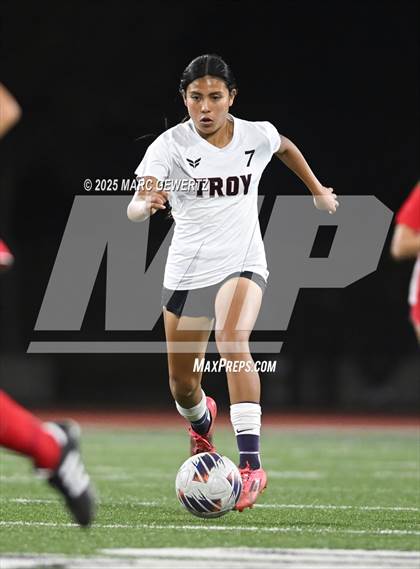 Thumbnail 2 in Troy vs. Mater Dei (CIF-SS Division 1 Final) photogallery.