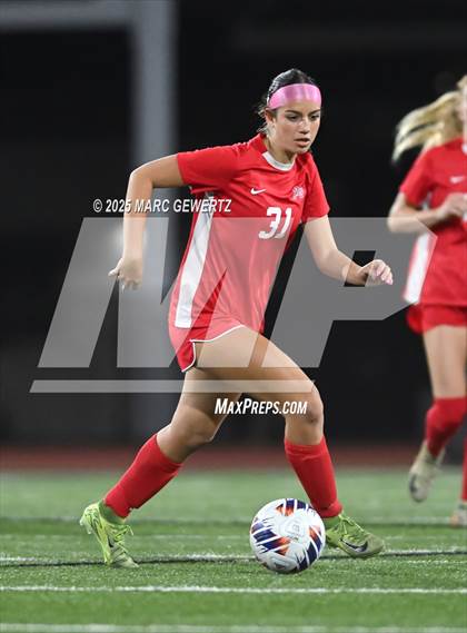 Thumbnail 2 in Troy vs. Mater Dei (CIF-SS Division 1 Final) photogallery.