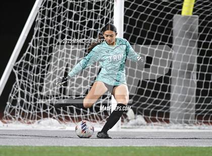 Thumbnail 2 in Troy vs. Mater Dei (CIF-SS Division 1 Final) photogallery.