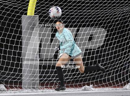 Thumbnail 2 in Troy vs. Mater Dei (CIF-SS Division 1 Final) photogallery.