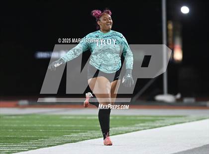 Thumbnail 2 in Troy vs. Mater Dei (CIF-SS Division 1 Final) photogallery.