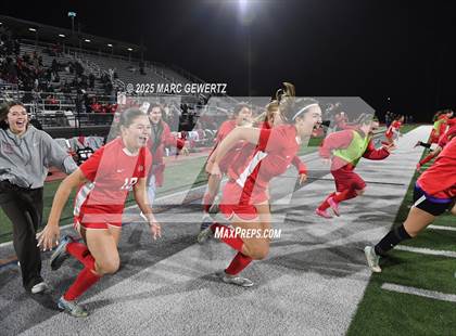 Thumbnail 1 in Troy vs. Mater Dei (CIF-SS Division 1 Final) photogallery.