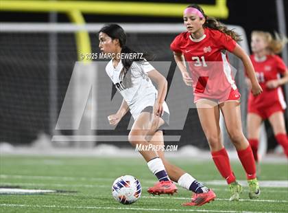 Thumbnail 1 in Troy vs. Mater Dei (CIF-SS Division 1 Final) photogallery.