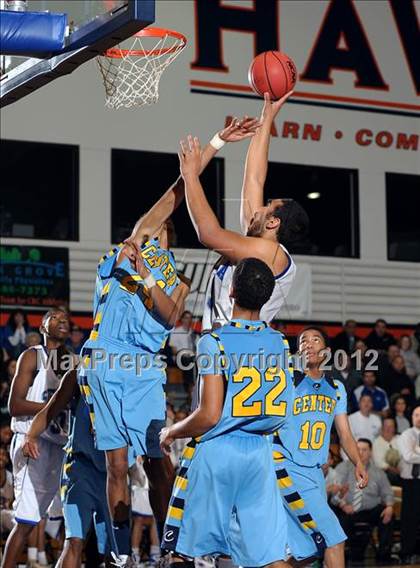 Thumbnail 3 in Center vs. Sierra (CIF SJS D3 Playoffs) photogallery.