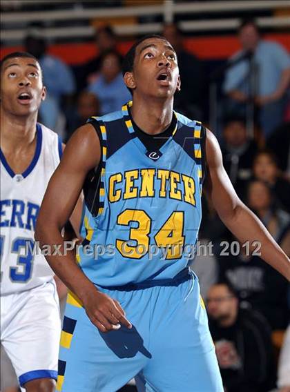 Thumbnail 3 in Center vs. Sierra (CIF SJS D3 Playoffs) photogallery.