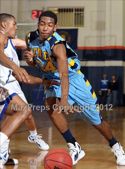 Thumbnail 2 in Center vs. Sierra (CIF SJS D3 Playoffs) photogallery.