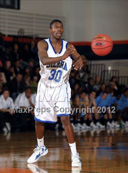 Thumbnail 3 in Center vs. Sierra (CIF SJS D3 Playoffs) photogallery.