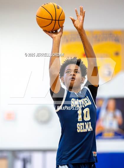 Thumbnail 2 in JV: Smithfield-Selma @ Garner photogallery.
