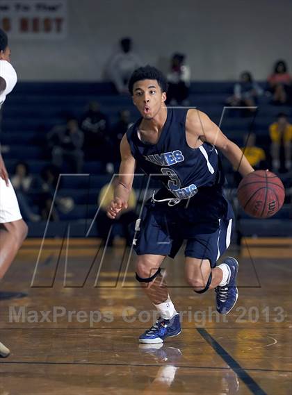 Thumbnail 3 in Athens vs. James Clemens (Columbia Classic) photogallery.
