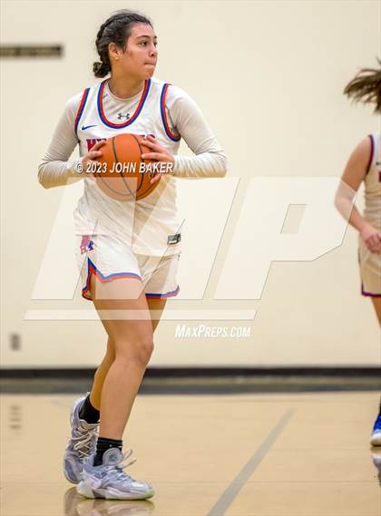 Thumbnail 2 in South Tahoe vs. Reno (Varsity Elite) photogallery.
