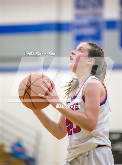 Thumbnail 2 in South Tahoe vs. Reno (Varsity Elite) photogallery.