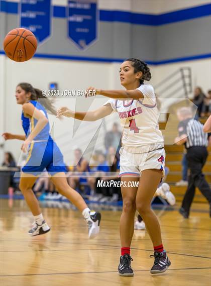 Thumbnail 2 in South Tahoe vs. Reno (Varsity Elite) photogallery.